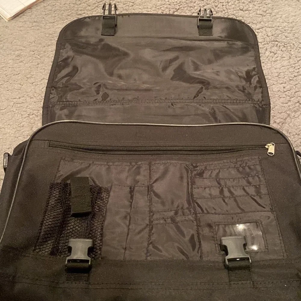 Geoffrey Beene Black Laptop Bag